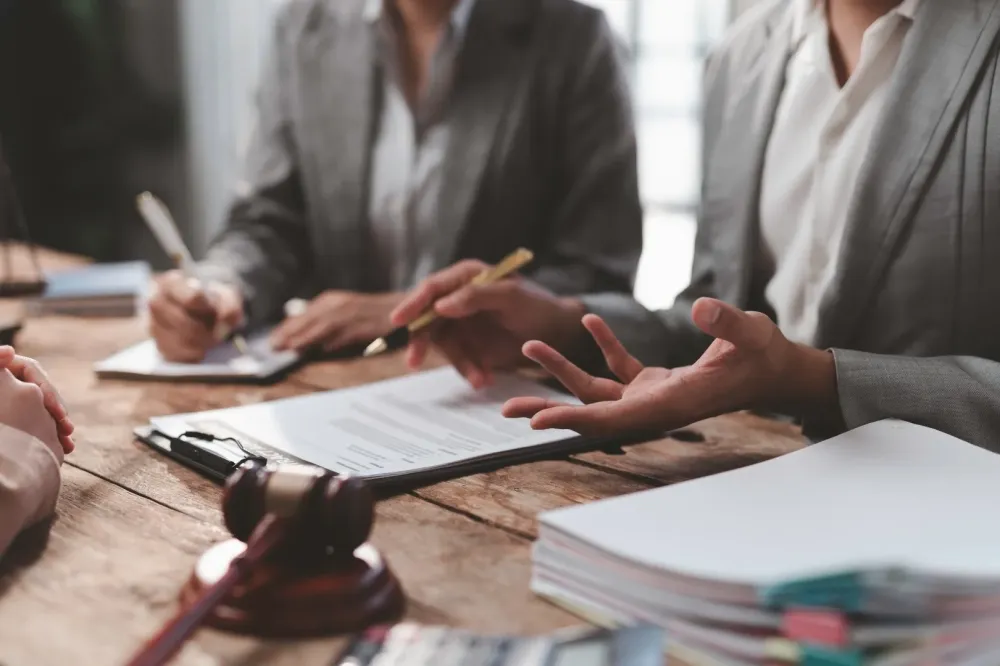 Litige contrat près de Tarnos